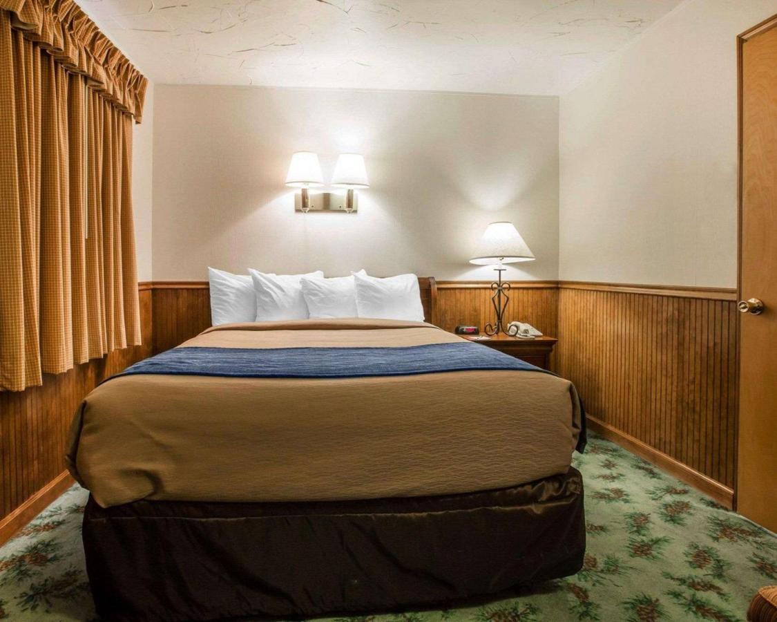 Quality Inn Лейк Плесид Екстериор снимка